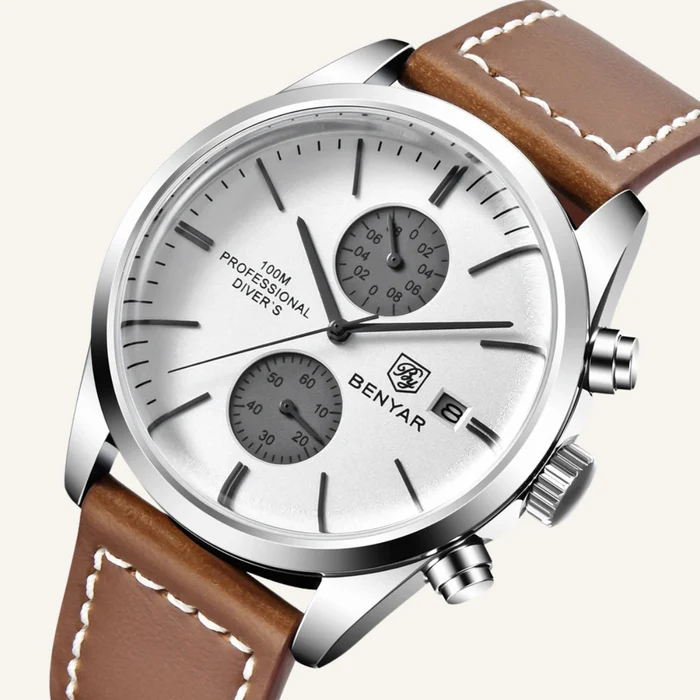 Classic brown leather watch by Aventri